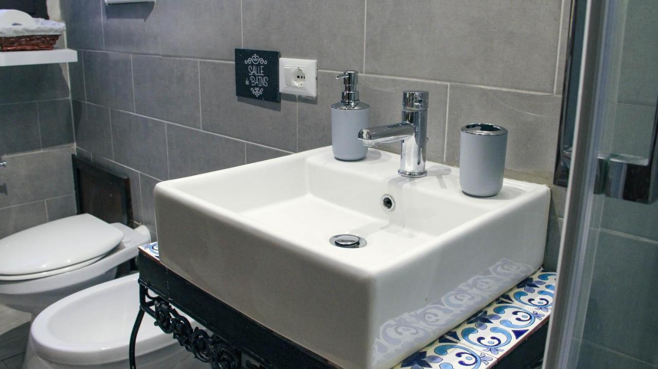 Casa Carolino Daire Palermo Dış mekan fotoğraf